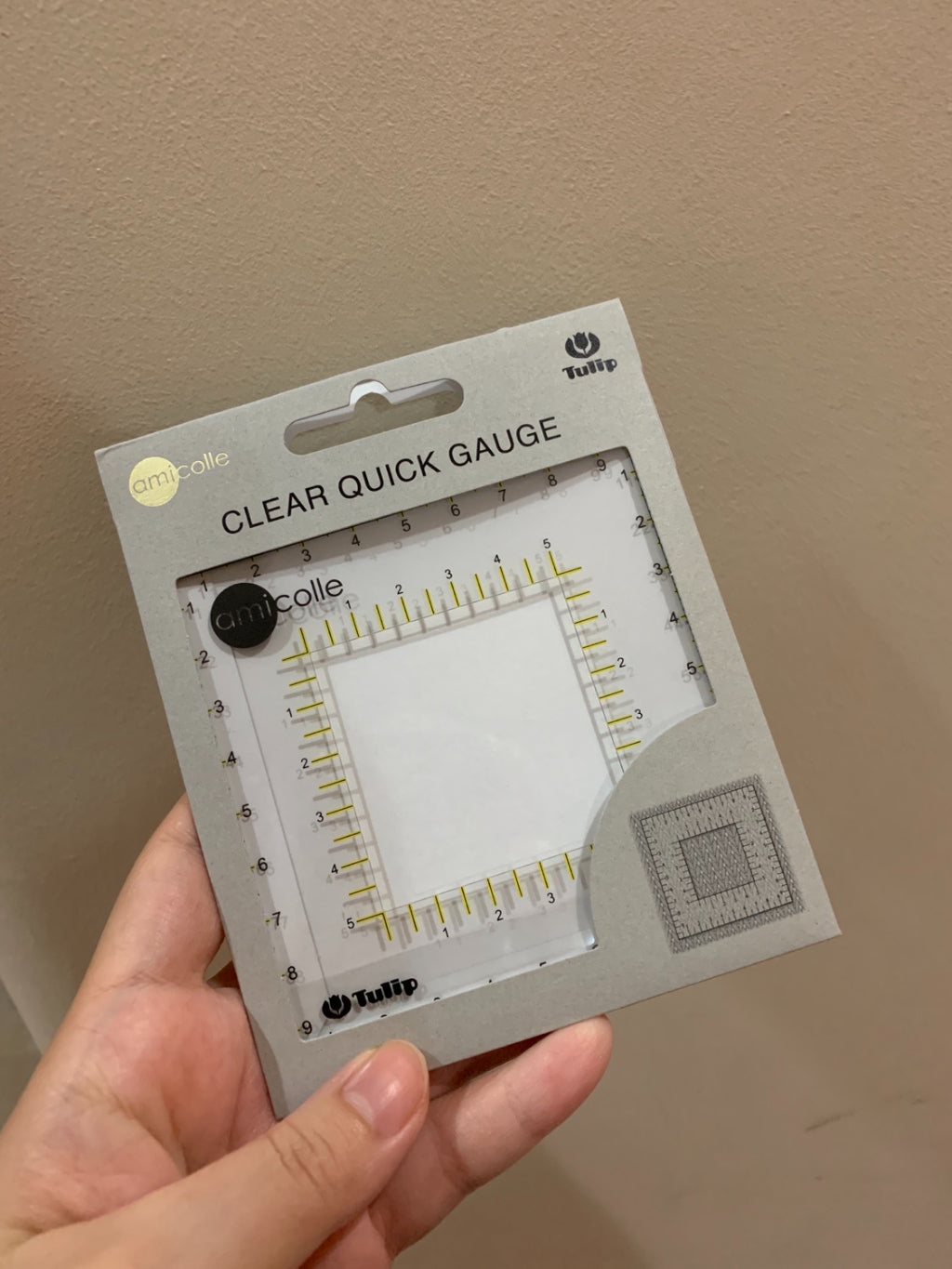 Tulip clear quick gauge ruler