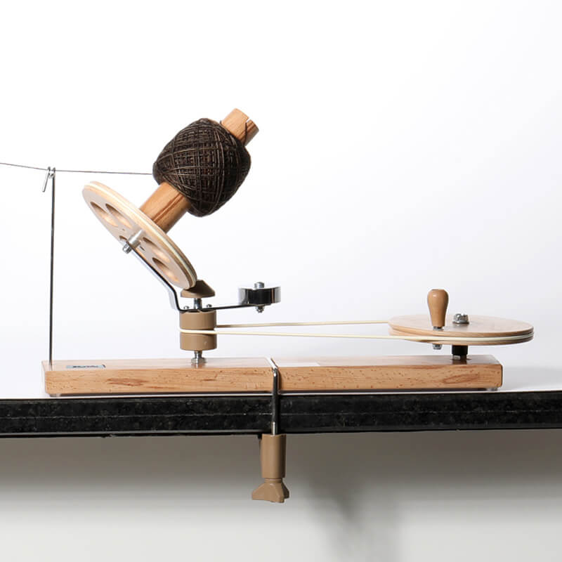 Knitpro Skein/Yarn Winder (Signature/Natural Wood)