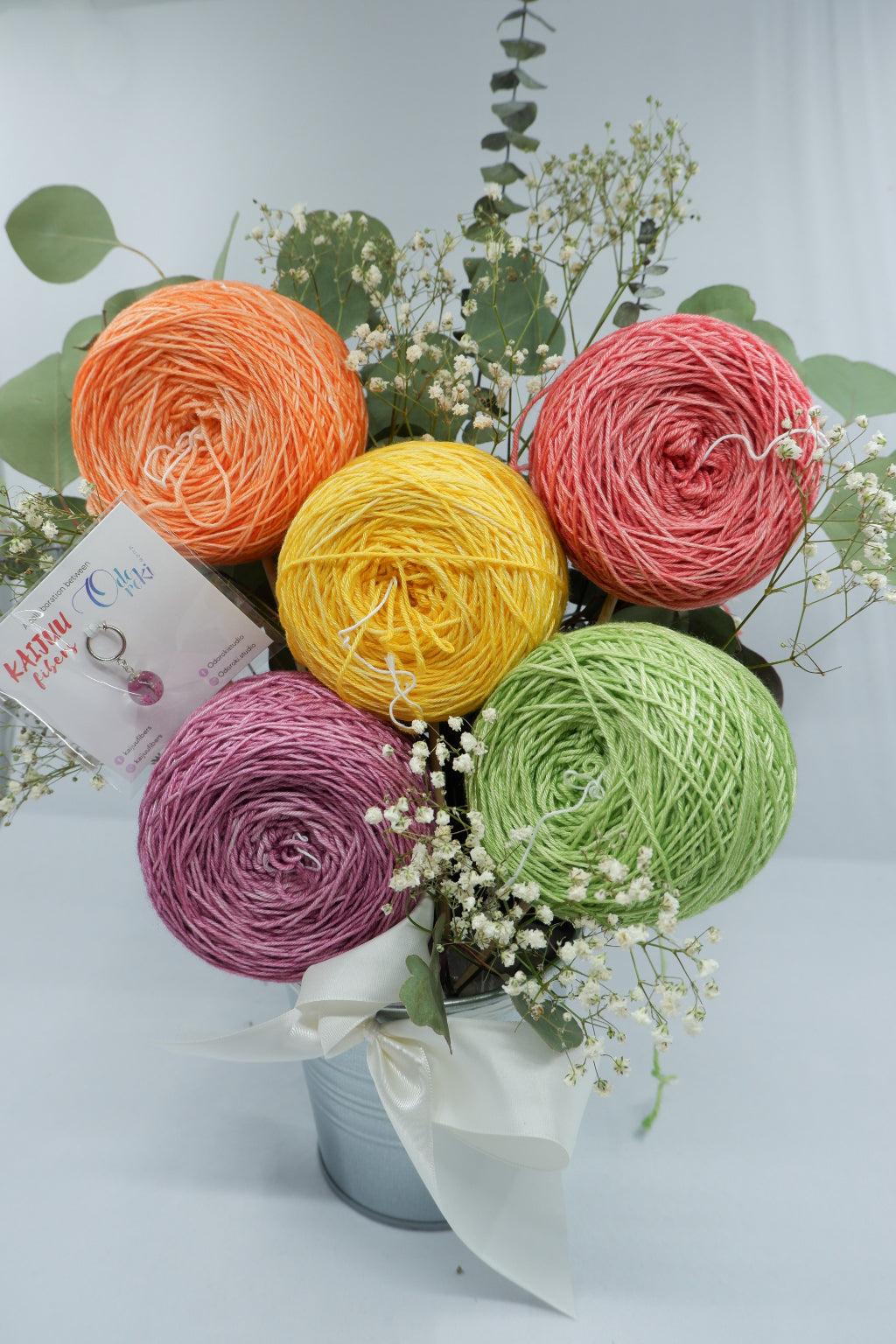 Happiness Yarn Bouquet