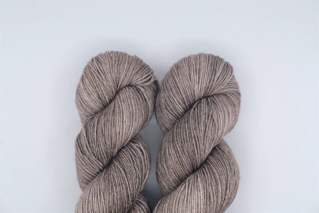 *Clearance* Bambino silk - Soil