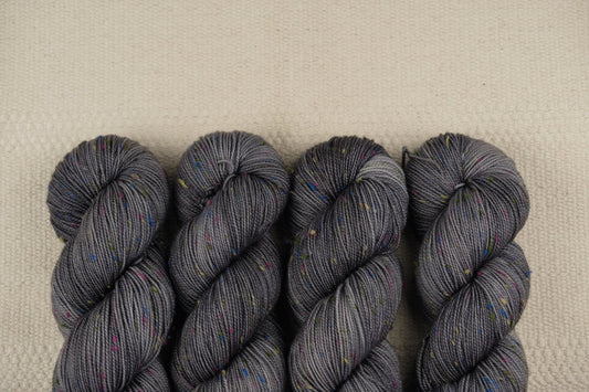 Sprinkle Fingering - Black Sesame