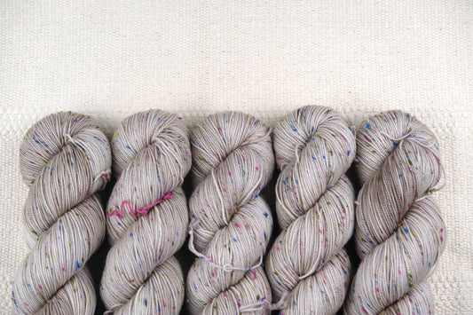 Sprinkle Fingering - Earl Grey