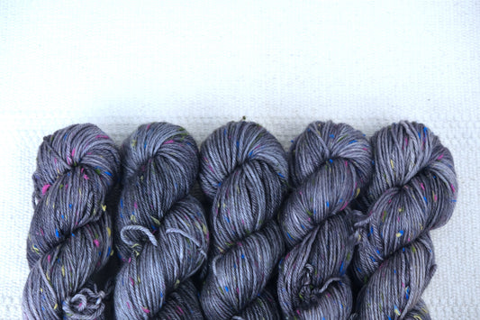 Sprinkle DK - Black Sesame