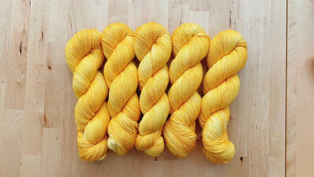 *clearance* Bambino silk - Sunflower