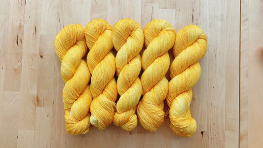 *clearance* Bambino silk - Sunflower